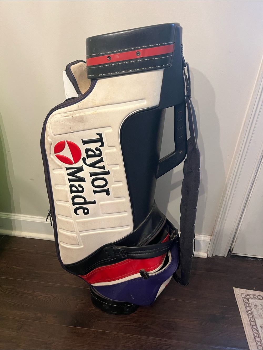 Vintage TaylorMade Men's White/Black Golf Bag with Red and Purple Accents